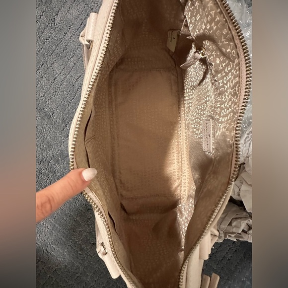 Kate Spade Beige Leather Tote Bag - Picture 16 of 16